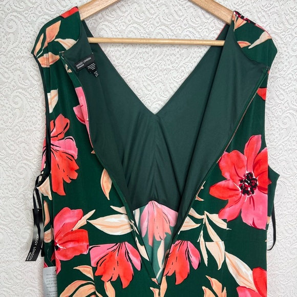Maggy London Woman Plus Size 20W Green Pink Floral Sleeveless Maxi Dress - Picture 9 of 12